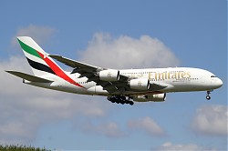 Emirates_A380-841_A6-EDF.jpg