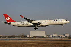 1805_A340_TC-JDN_Turkish.jpg