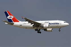 2499_A310_7O-ADV_Yemenia.jpg