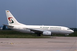 B737_6V-AHN_Air_Senegal_Orly_2004.jpg