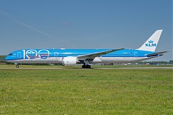 KLM_-_Royal_Dutch_Airlines_B787-10_Dreamliner_PH-BKA_-_03a_-_2560_-_EHAM_-_20200506_-_Apix.jpg