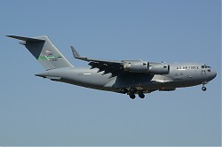 USA-Air_Force_Boeing_C-17A_Globemaster_III_02-1106_28Ramstein29.jpg