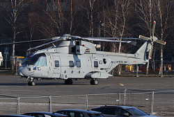 1737_Merlin_ZJ995_Royal_Navy_1400.jpg