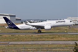 4344_A350_F-WZFG_D-AIXV_Lufthansa_1400.jpg