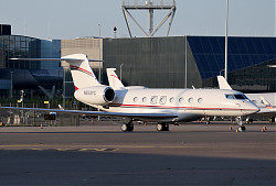 5696_Gulfstream_G650_N650VC.jpg