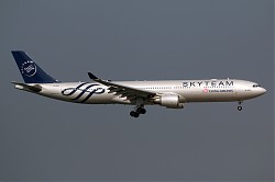 6334_A330_B-18311_China_Airlines_Skyteam.jpg