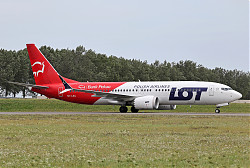 6777_B737M_SP-LVG_LOT_Bank_Pekao_1400.jpg