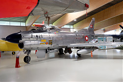 7558_F86K_Sabre_F-421_Danish_AF_1400.jpg