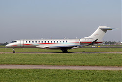 8244_BD700_75--_9H-VIT_Vistajet_1400.jpg