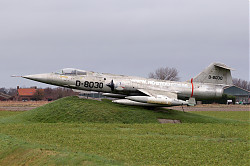 8632_Starfighter_D-8030_Bruinisse_1400.jpg