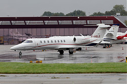 9017_Learjet_75_F-HGLG_1400.jpg