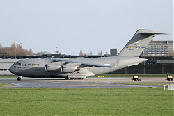 9228_C-17_04-4131_USAF_1400.jpg