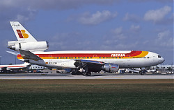 V1_DC10_EC-CSJ_Iberia_1400_II.jpg